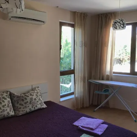 On The Beach Apartman